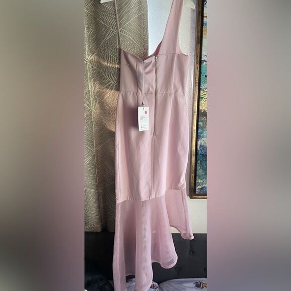 Runaway The Label Chrisalis Midi Dress Size XS Pink  One Shoulder New - Picture 6 of 16